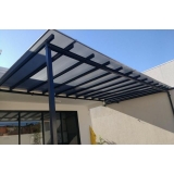 Cobertura Residencial de Policarbonato